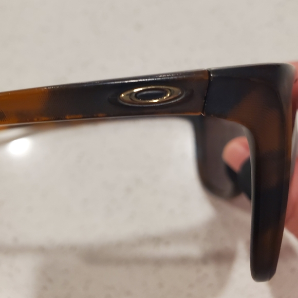 Oakley reverie sunglasses - Picture 5 of 9